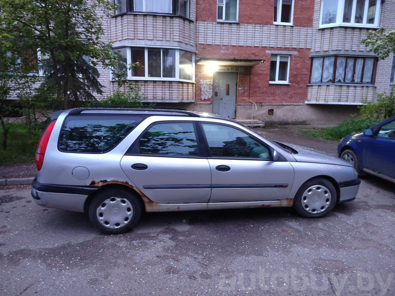 Renault Laguna 1 поколение, 1998 года