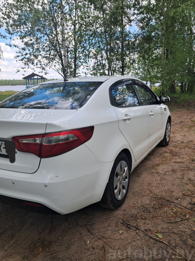 Kia Rio 3 поколение, 2014 года
