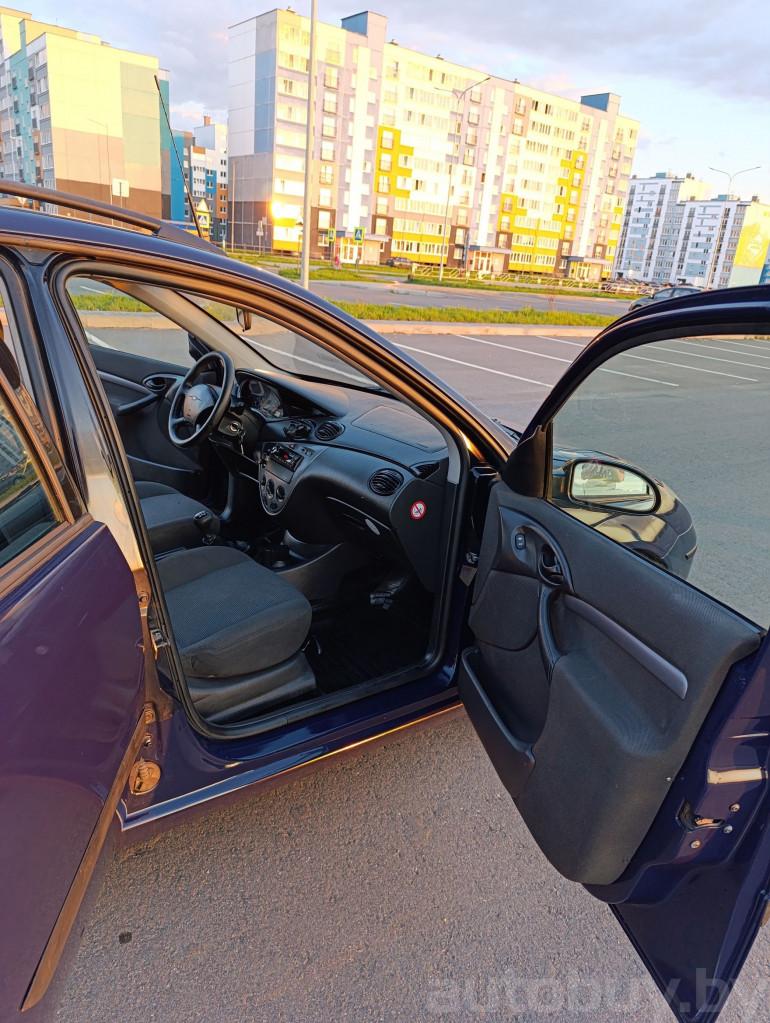 Ford Focus 1 поколение [рестайлинг], 2004 года