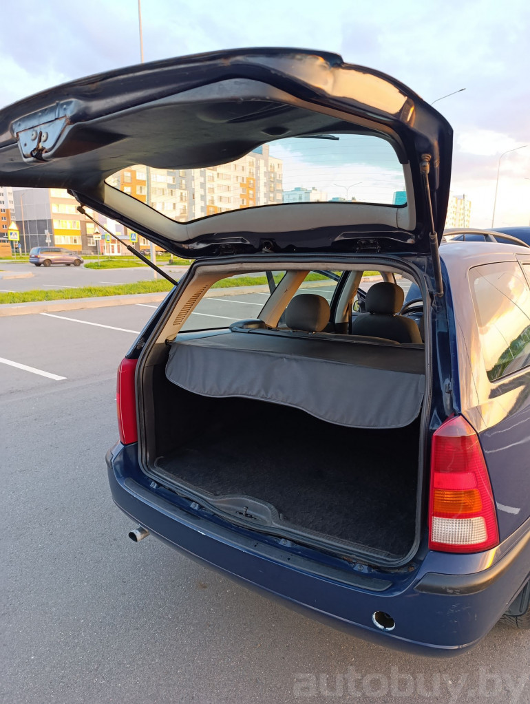 Ford Focus 1 поколение [рестайлинг], 2004 года