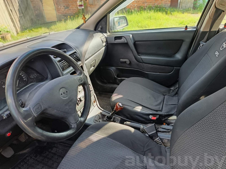 Opel Astra 2 поколение (G), 1998 года