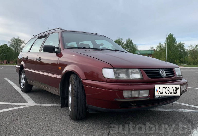 Volkswagen Passat 4 поколение (B4), 1993 года