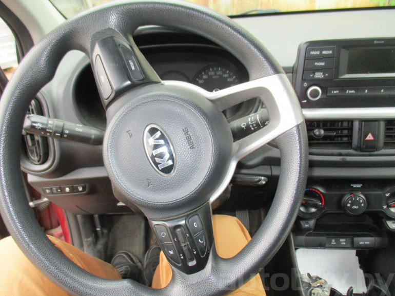 Kia Picanto 3 поколение, 2017 года