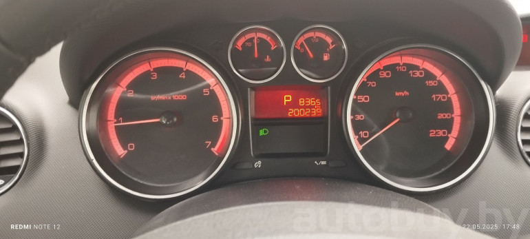 Peugeot 308 1 поколение, 2009 года