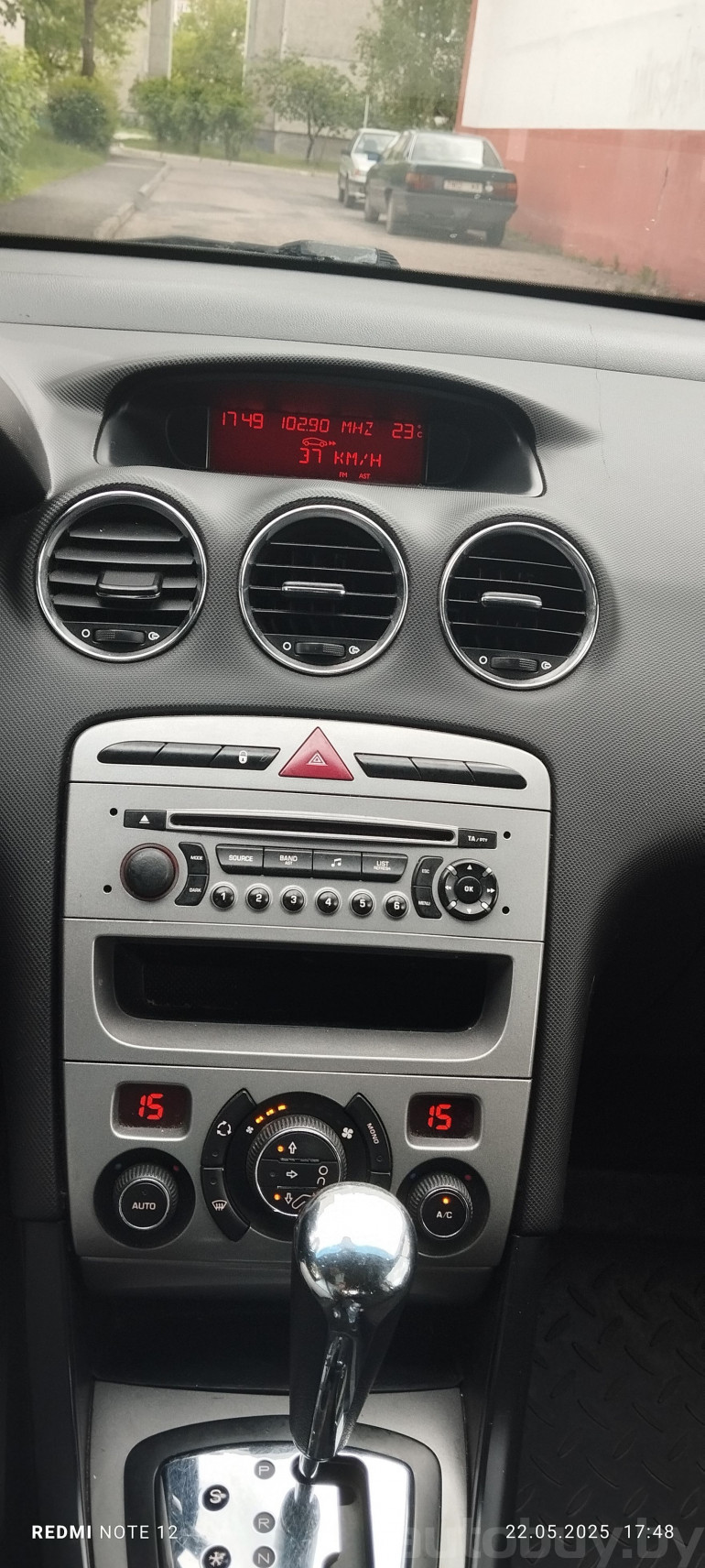 Peugeot 308 1 поколение, 2009 года