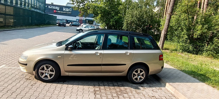 Fiat Stilo 1 поколение, 2004 года