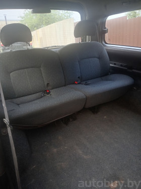 Hyundai H200