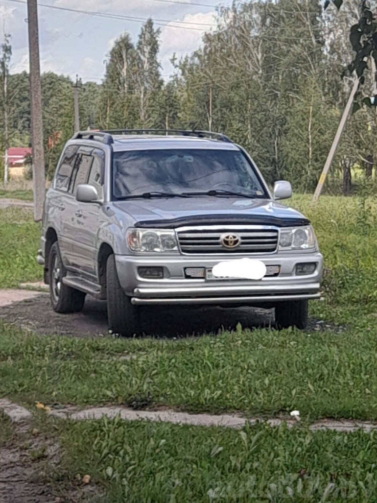 Toyota Land Cruiser 100 Series [2-й рестайлинг], 2005 года