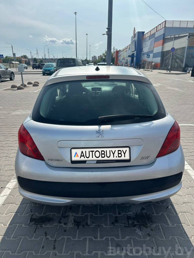 Peugeot 207 1 поколение, 2008 года