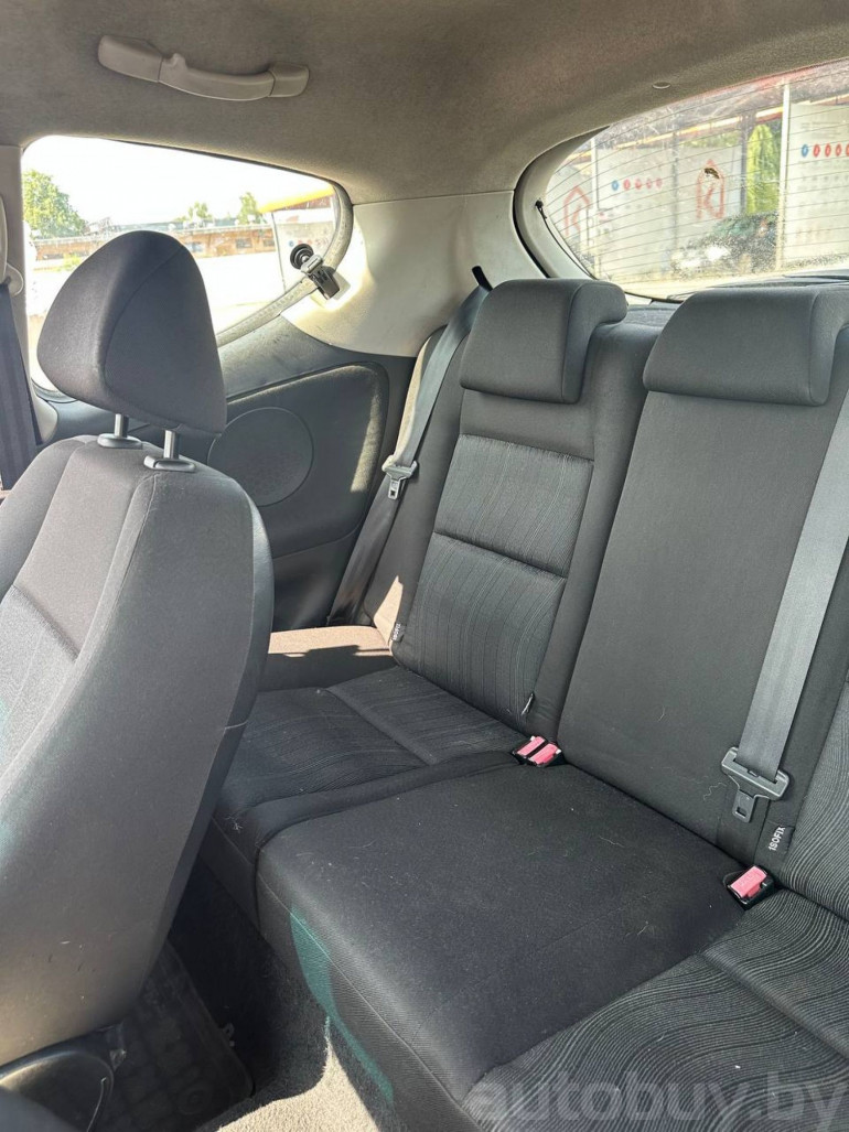 Peugeot 207 1 поколение, 2008 года