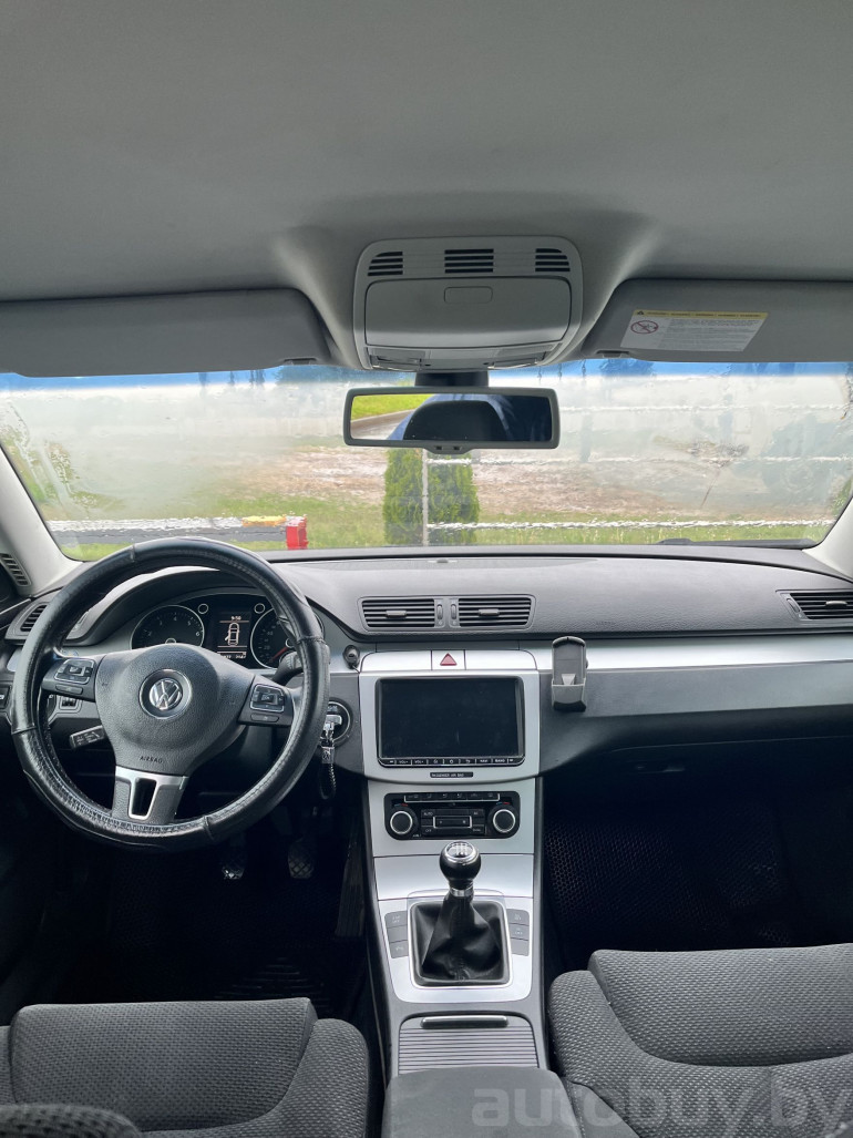 Volkswagen Passat 6 поколение (B6), 2010 года