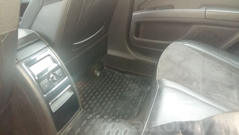 Skoda Superb 2 поколение, 2011 года