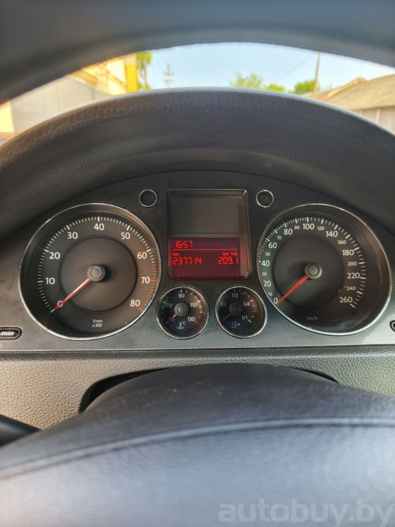 Volkswagen Passat 6 поколение (B6), 2006 года