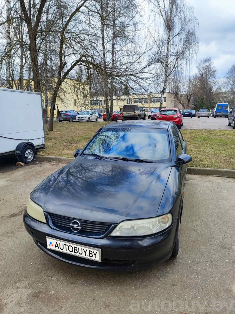 Opel Vectra 2 поколение (B), 1997 года