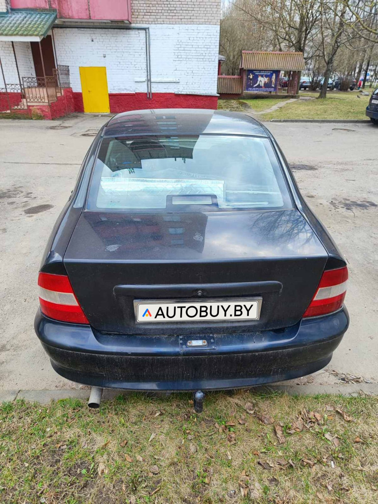 Opel Vectra 2 поколение (B), 1997 года