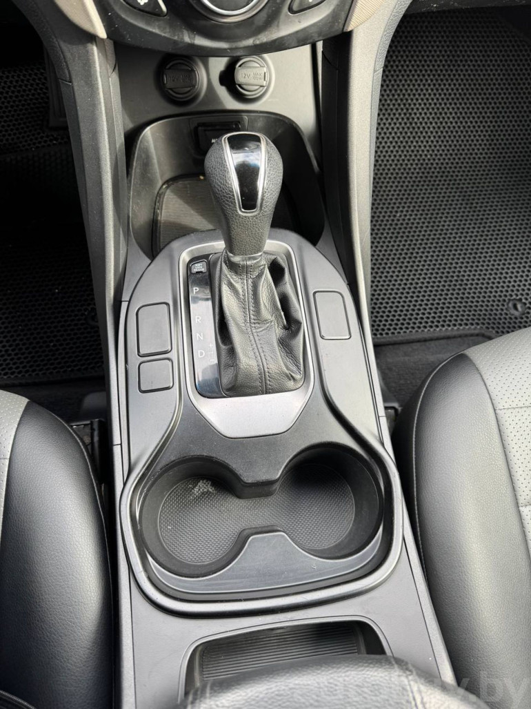 Hyundai Santa Fe 3 поколение, 2013 года