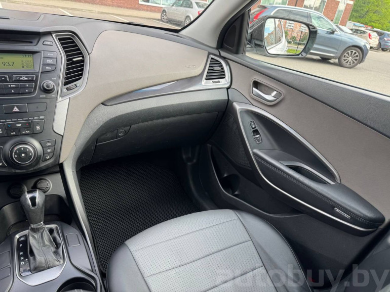 Hyundai Santa Fe 3 поколение, 2013 года