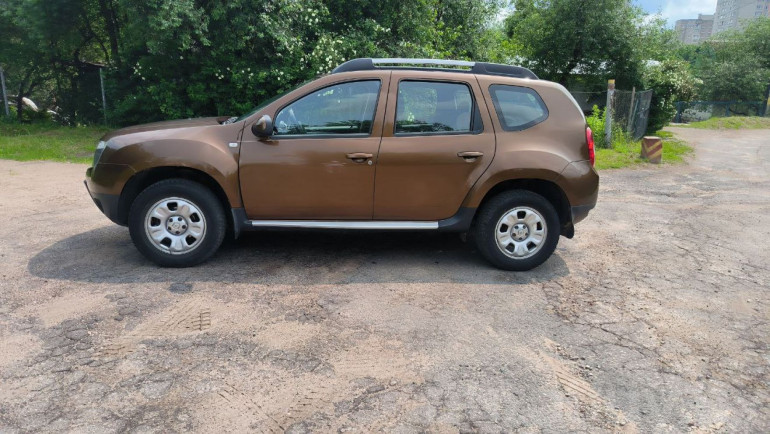 Renault Duster 1 поколение, 2014 года