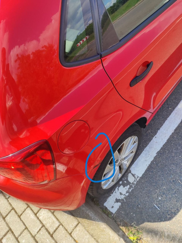 Volkswagen Polo 5 поколение, 2011 года