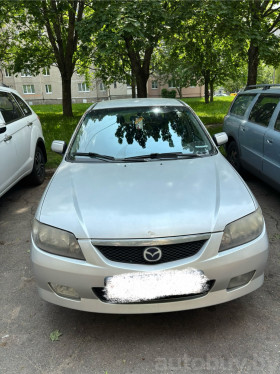 Mazda 323