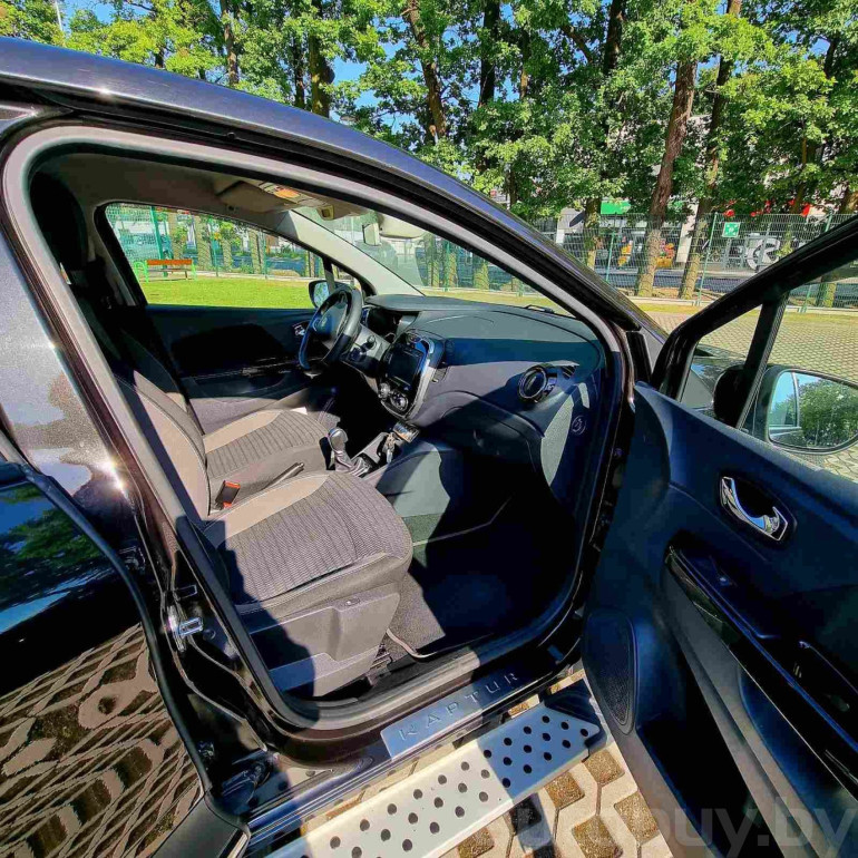 Renault Kaptur 1 поколение, 2019 года