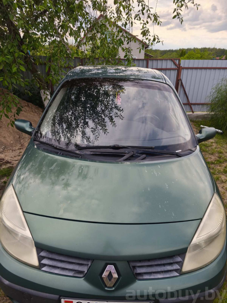 Renault Scenic 2 поколение, 2003 года