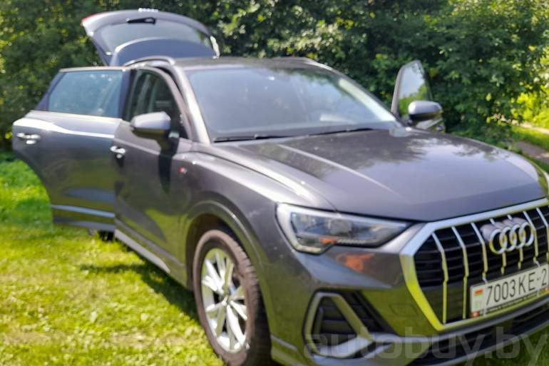 Audi Q3 2 поколение [F3], 2019 года