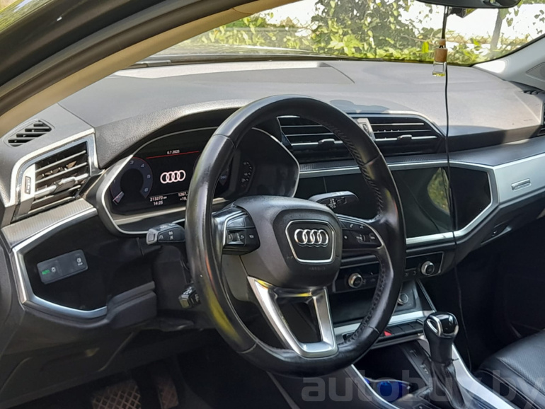 Audi Q3 2 поколение [F3], 2019 года