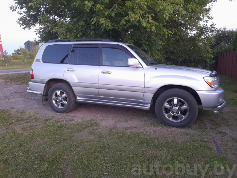 Toyota Land Cruiser 100 Series [2-й рестайлинг], 2005 года