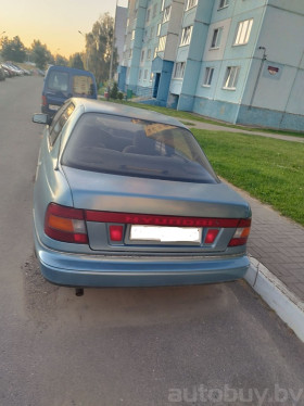 Hyundai Lantra