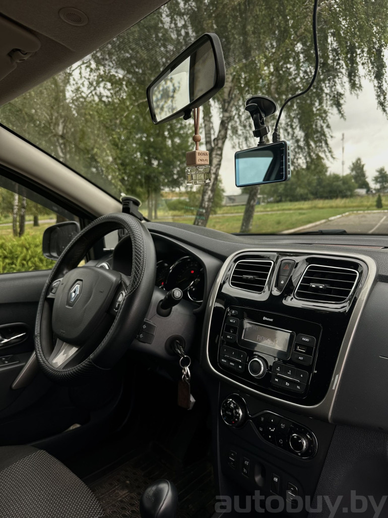 Renault Sandero 2 поколение, 2017 года