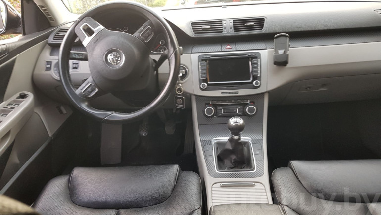 Volkswagen Passat 6 поколение (B6), 2010 года