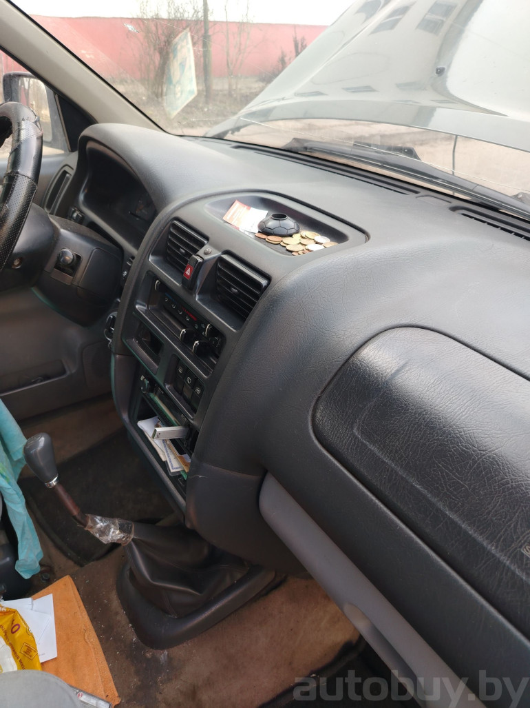 Mazda MPV 1 поколение (LV), 1997 года
