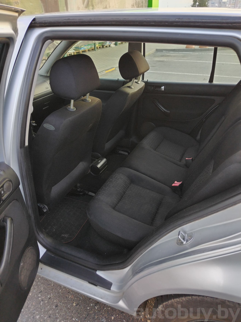 Volkswagen Golf 4 поколение, 2002 года