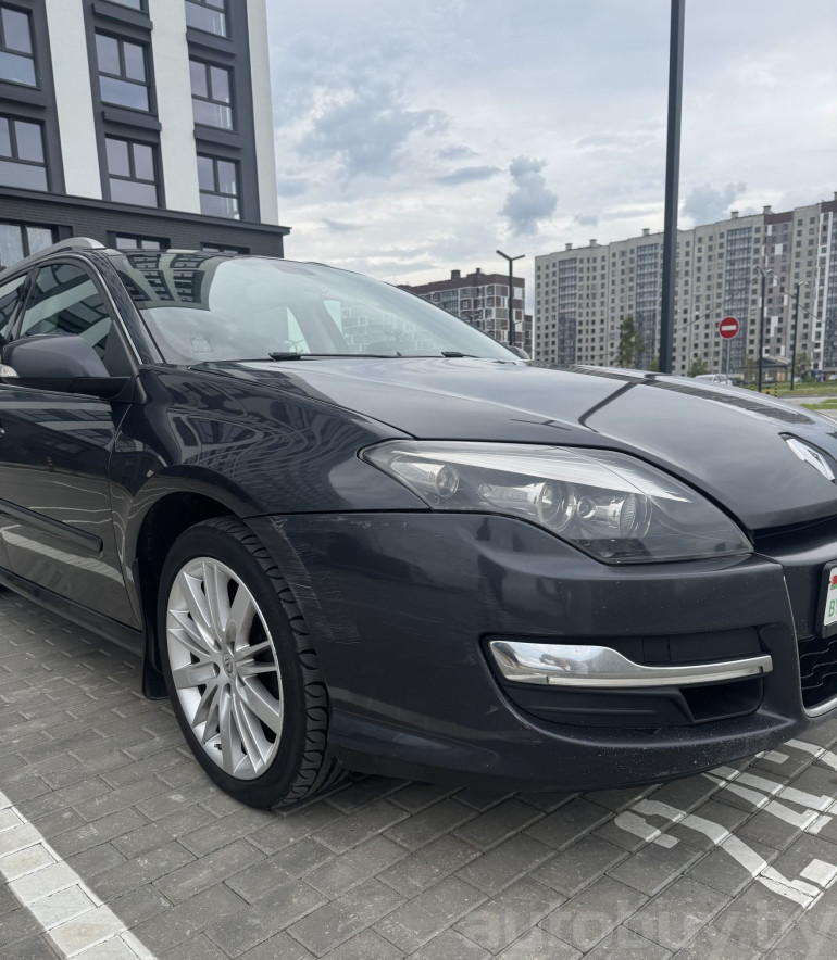 Renault Laguna 3 поколение [рестайлинг], 2010 года