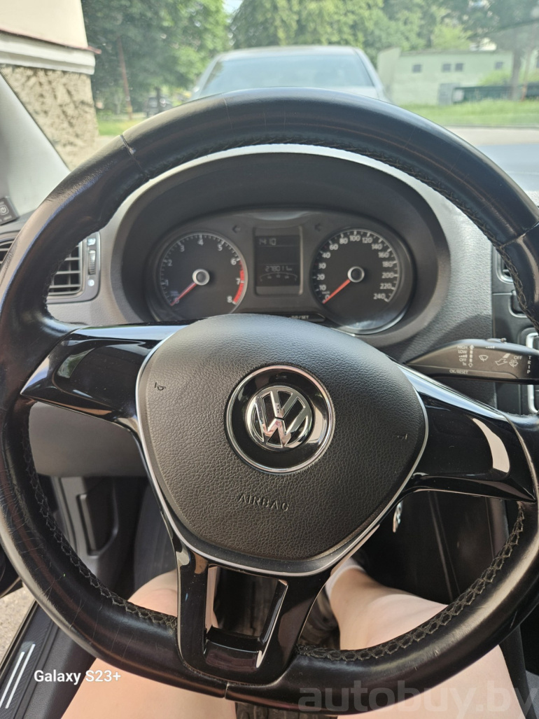 Volkswagen Polo 5 поколение [рестайлинг], 2019 года
