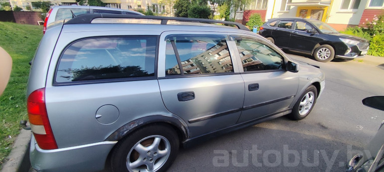 Opel Astra 2 поколение (G), 2000 года