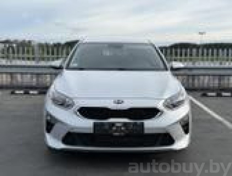 Kia Ceed 3 поколение, 2021 года