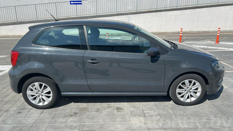 Volkswagen Polo 5 поколение [рестайлинг], 2017 года