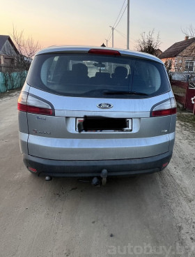 Ford S-Max