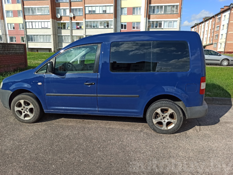 Volkswagen Caddy 3 поколение, 2008 года