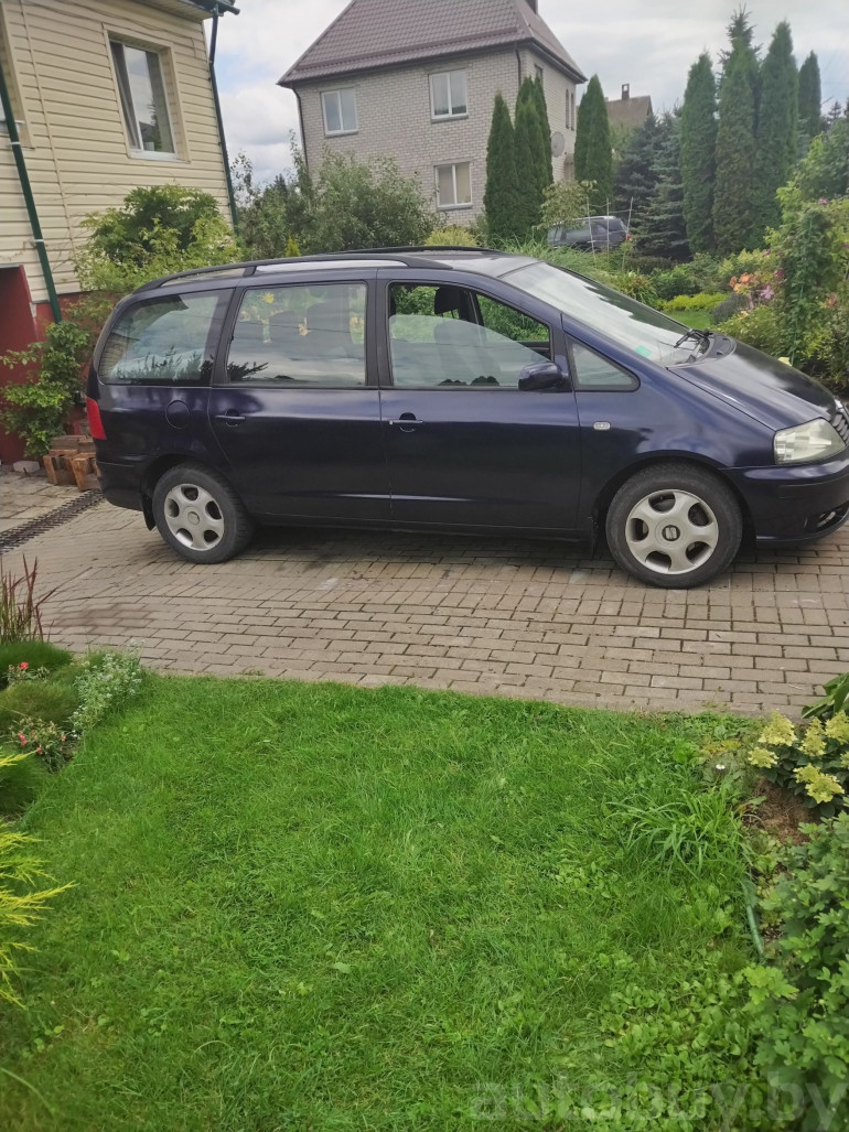 SEAT Alhambra 1 поколение [рестайлинг], 2000 года