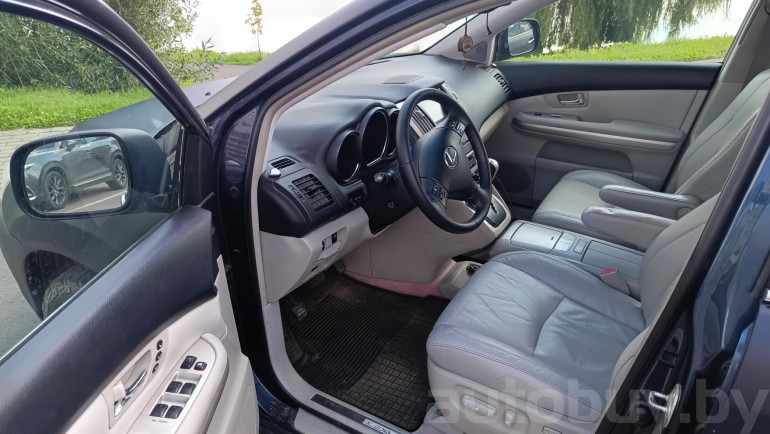 Lexus RX 2 поколение, 2005 года