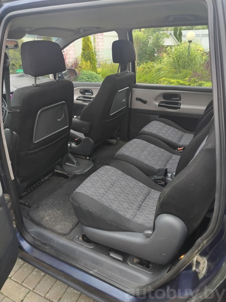 SEAT Alhambra 1 поколение [рестайлинг], 2000 года