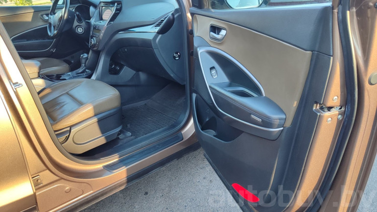 Hyundai Santa Fe 3 поколение, 2012 года