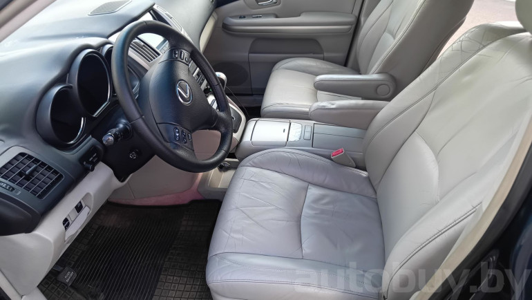 Lexus RX 2 поколение, 2005 года