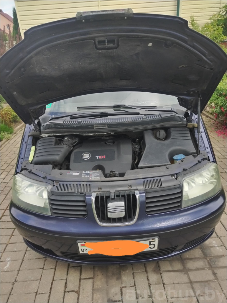 SEAT Alhambra 1 поколение [рестайлинг], 2000 года