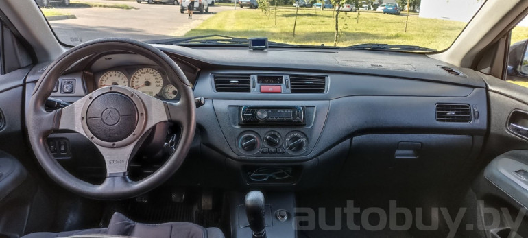 Mitsubishi Lancer 9 поколение , 2004 года