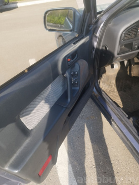 Hyundai Lantra