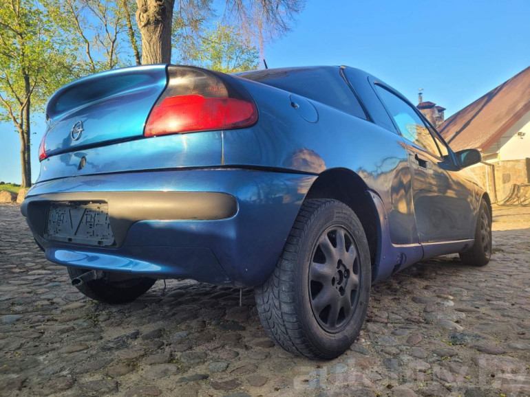 Opel Tigra 1 поколение (A), 1995 года
